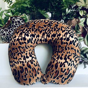 Leopard Travel Neck Pillow